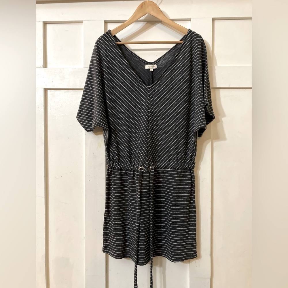 Striped V-Neck Drawstring Short Sleeve Dress - Black